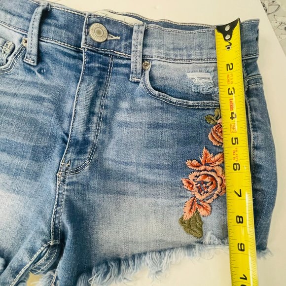 mudd shorts size 3stretchy - Picture 4 of 12